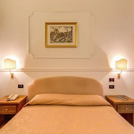 Hotel Martini 3*