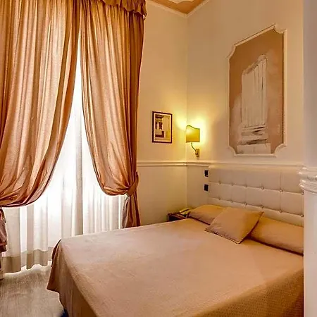 Martini Hotel 3*