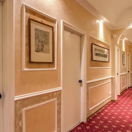 マルティーニ ホテル